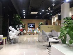 -CARR SALON
