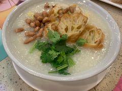 荔湾艇仔粥-点都德(盘福楼店)