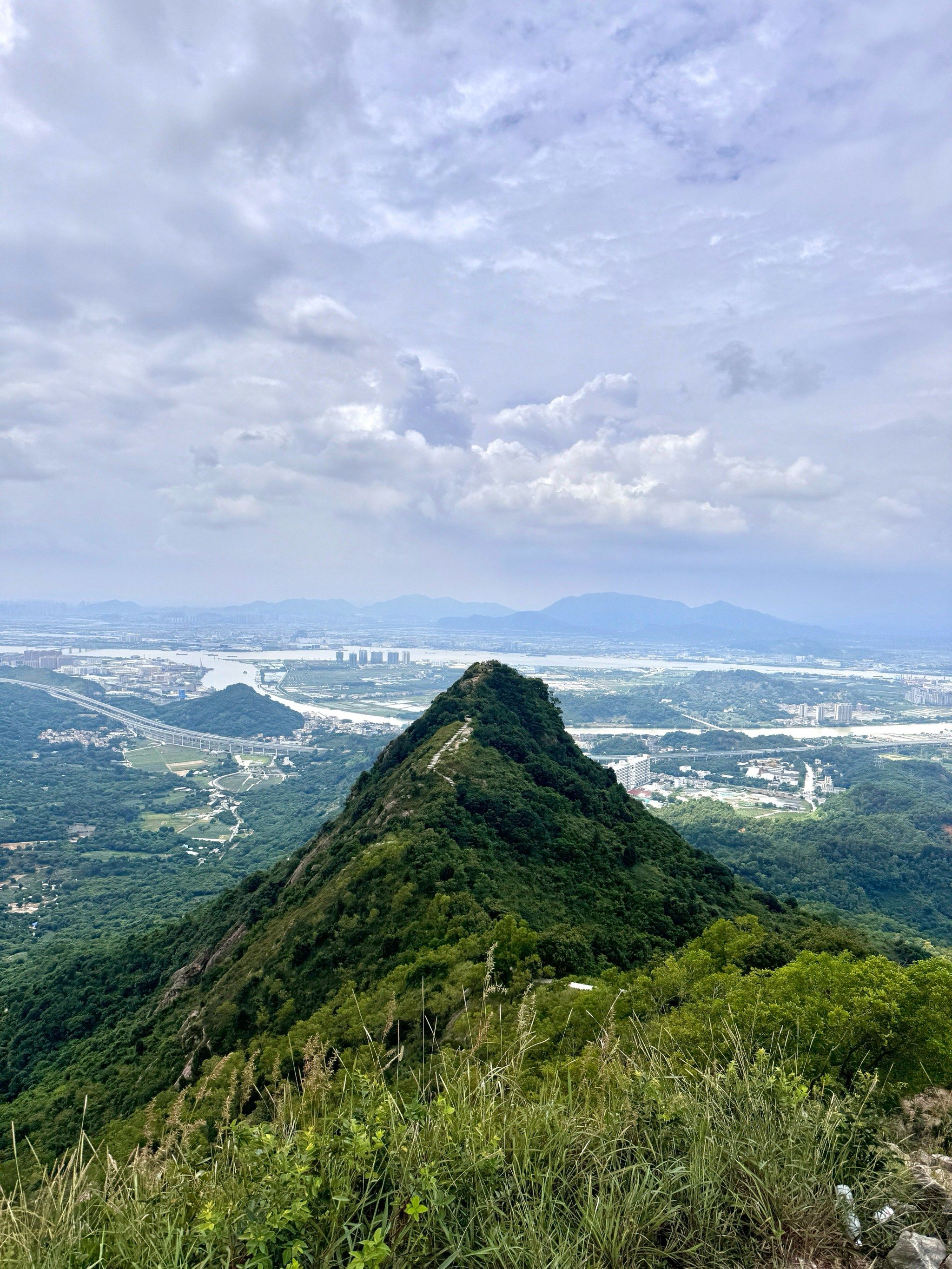 中山绝美山顶风光