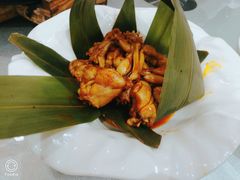至尊辣得跳-湖锦酒楼·32年地道湖北菜(光谷店)