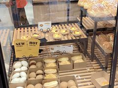 -皇冠幸福里动物奶油生日蛋糕(万达店)