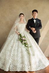 -乐派诗婚纱摄影