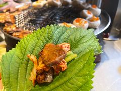 -草家酱蟹炭火烤肉店(珲春南路一店)