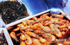 Sour Wine-Infused Headed Shrimp
