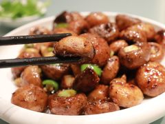头抽干烧鲜白蘑-北京厨房(西安SKP店)