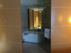 -上海佘山世茂艾美酒店