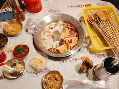 -大芊金重庆串串火锅(南京路店)