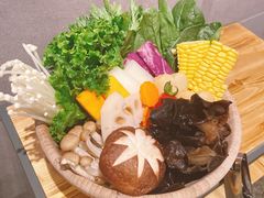 -湊湊火锅·茶憩(东城万达店)