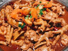 -胖哥俩肉蟹煲(湖滨银泰in77店)