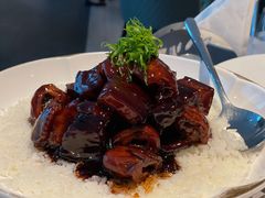 传统本帮鸡圈肉-屋里厢上海菜馆