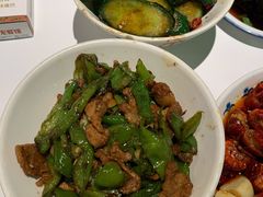 辣椒炒肉-老长沙龙虾馆·聚会餐厅(白石洲店)