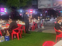 -云晓光头烧烤吧(川沙绿地店)