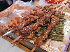 -海盗船. 龙虾烧烤. 酒馆