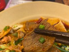 -方铲铲·成都板凳面(滨江银泰店)