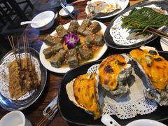 -蚝美人·生蚝海鲜烧烤(茶花园店)