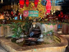 -老滇山寨•云南特色菜•地方菜•民族风情歌舞表演(金碧店)