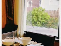 -辉哥火锅(虹桥路店)