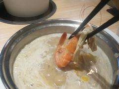 免海鲜锅底-川锅·火锅·烤肉自助餐厅