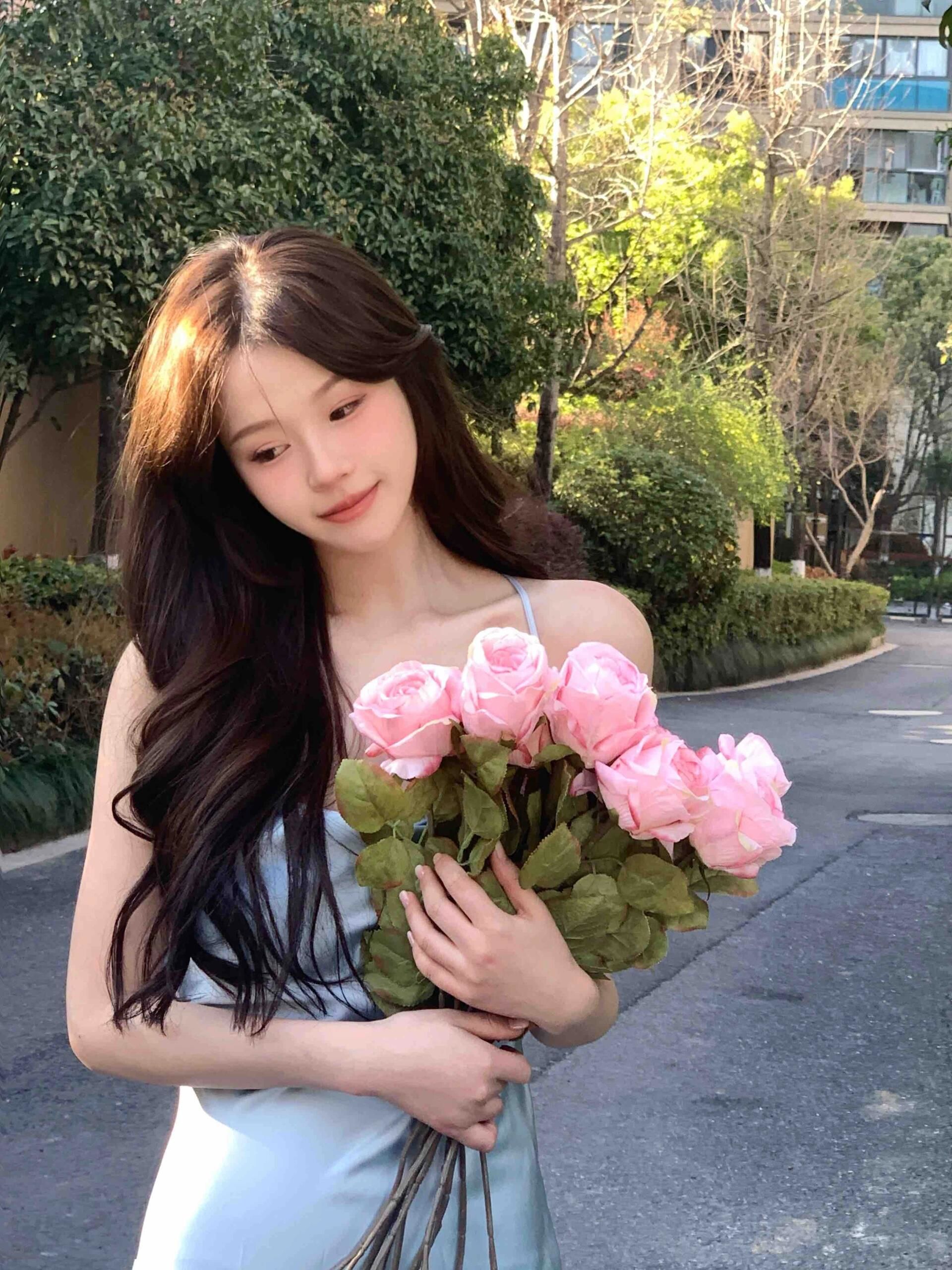 清新简约女头像