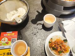 -万重锦·人文川菜馆(骡马市店)