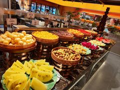 -黑金·寻焰自助百汇·烤肉·火锅(中街店)