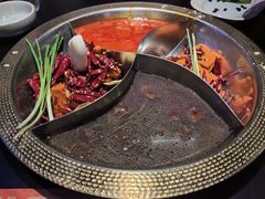 -廖掌柜·重庆鲜货火锅(上海首店)