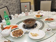 -渝君重庆火锅(嘉宾路店)
