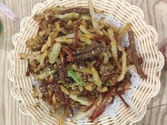 -江城燕子大排档(江汉路步行街店)