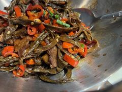 -黄泥岗·地道湖北菜(奥特莱斯店)