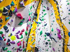 -问山MountQuest攀岩馆