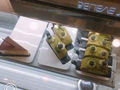 -焙丽拾光(麦凯乐直营店)