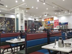 大堂-红色湘菜馆(春风店)