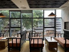 -星巴克(南宁民歌湖店)