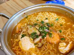 辛拉面-金顺韩式烤肉·网红烤肉店(广利路店)