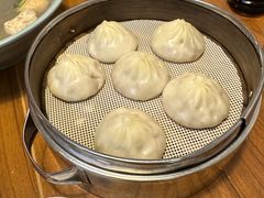 金陵小笼汤包-金原鸭血粉丝汤·汤包·脆皮烤鸭(南京博物院店)