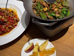 -俏湖兰·辣椒炒个肉(海沧店)
