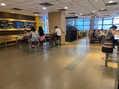 -麦当劳(番禺易发商业街店)