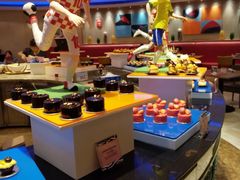 -咖啡苑自助餐厅·中国大饭店