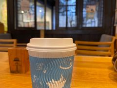 -猫的天空之城概念书店(杭州南宋御街店)