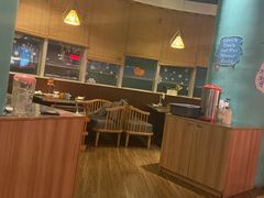 -三人行骨头王火锅(长寿店)