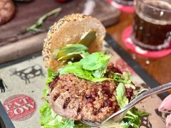 -FAT COW(虹梅路店)