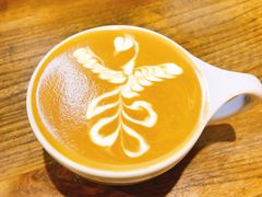 拿铁-明谦·Coffee&Cocktail Bar(美您公园店)