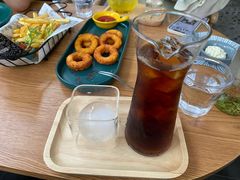 -叁渡咖啡馆(新天地店)