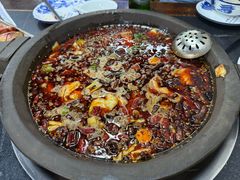 -秦巴石锅鱼
