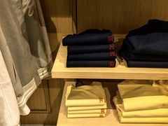 -文艺复兴百货(米兰大教堂广场店)