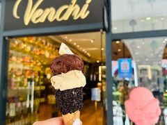 -VENCHI 闻绮(上海佛罗伦萨小镇店)