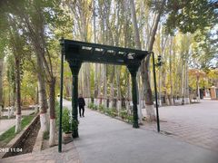 -艾提尕尔清真寺