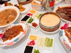 -梅利汴京烤鸭•开封豫菜地标店(东司门店)