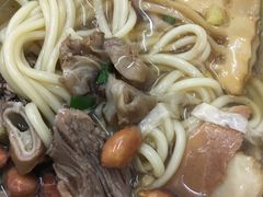 -阿芬卤面(花巷店)