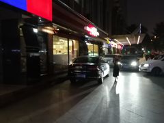 -寰岛博雅大酒店·停车场